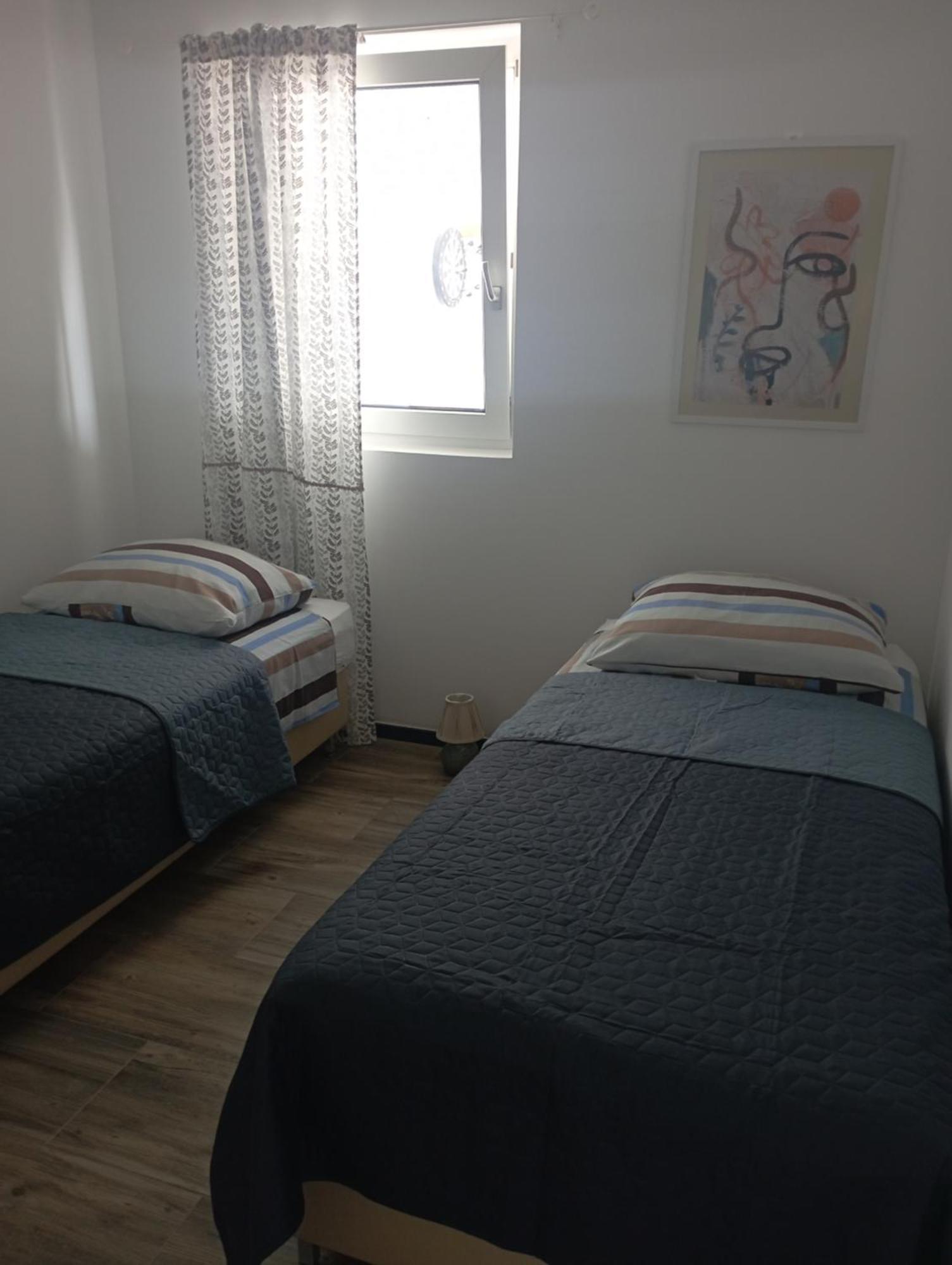 Apartments Frigan Maslenica Eksteriør billede