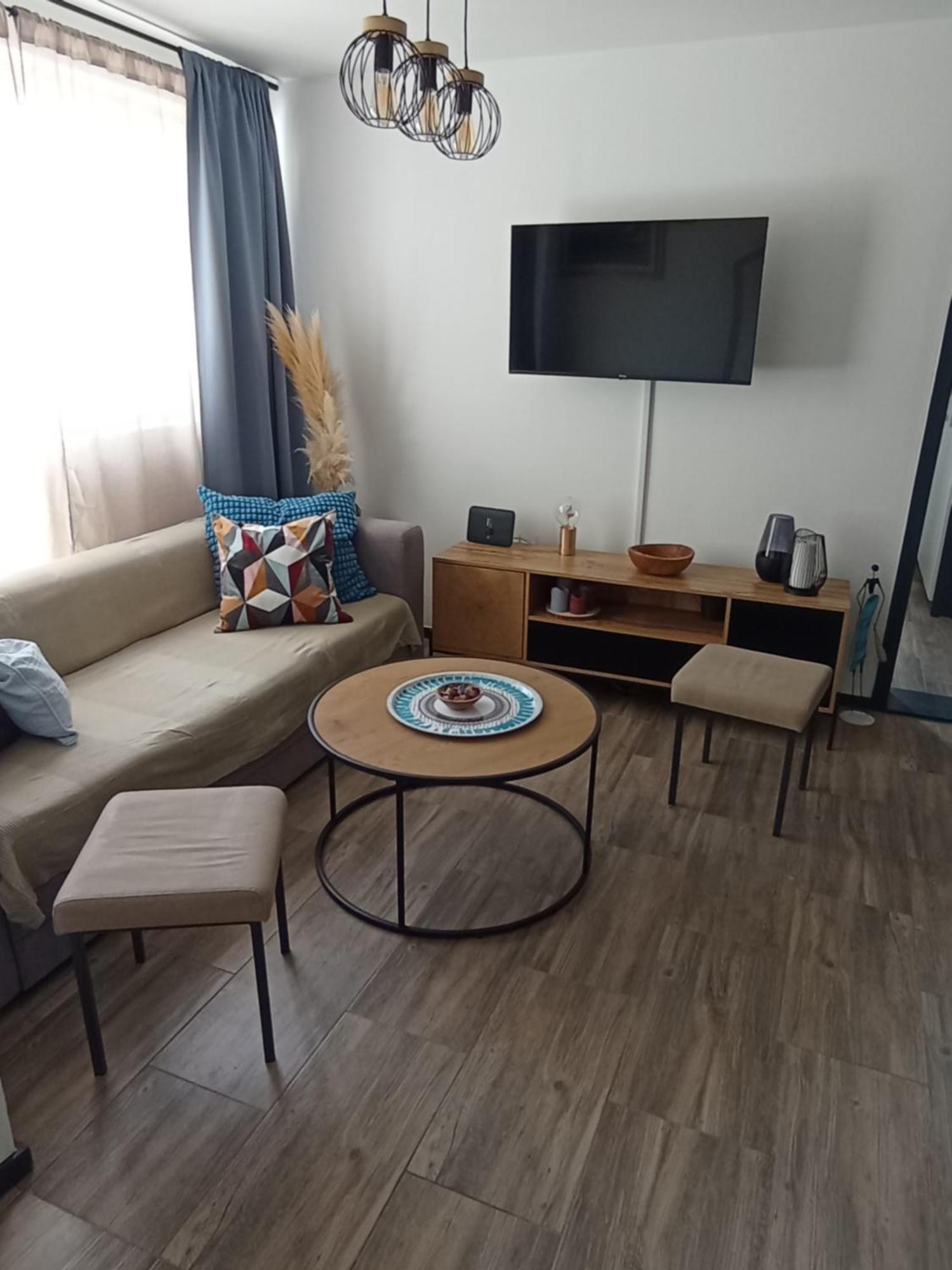 Apartments Frigan Maslenica Eksteriør billede